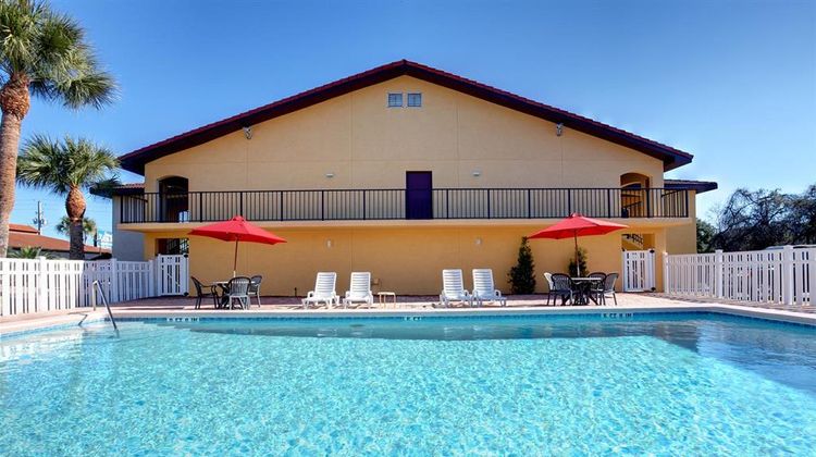 Americas Best Value Inn - Ocean Inn Pool