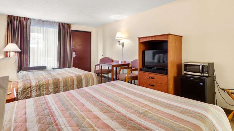 Americas Best Value Inn - Ocean Inn Room