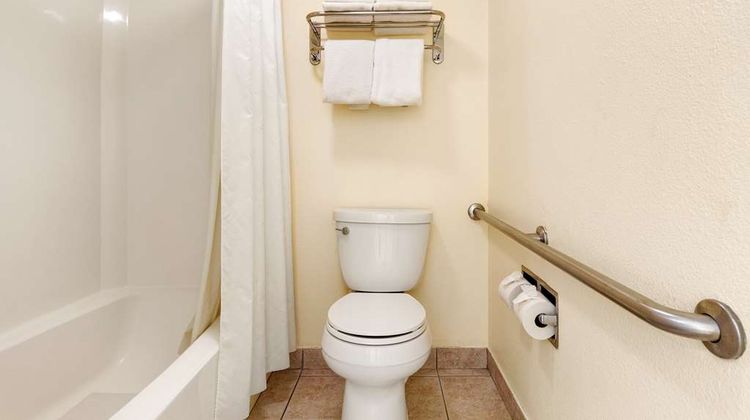 Americas Best Value Inn - Ocean Inn Room