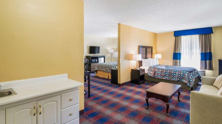 Americas Best Value Inn Suite