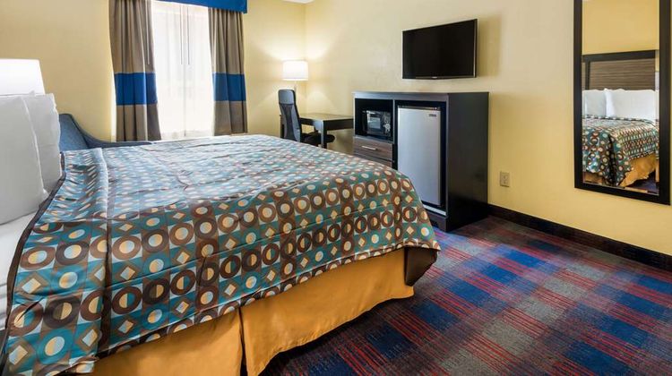 Americas Best Value Inn Room