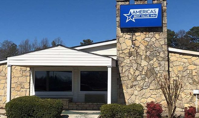 Americas Best Value Inn & Suites Exterior