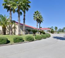 Americas Best Value Inn Exterior