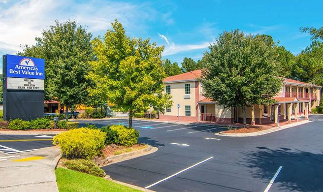 Americas Best Value Inn & Suites Exterior
