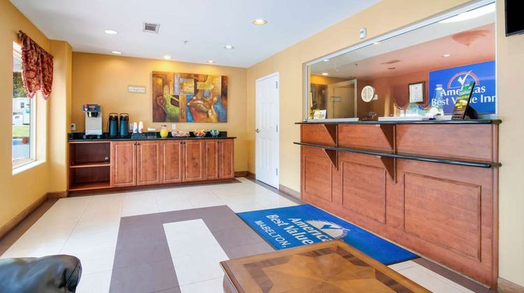 Americas Best Value Inn & Suites Lobby