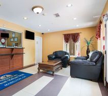 Americas Best Value Inn & Suites Lobby
