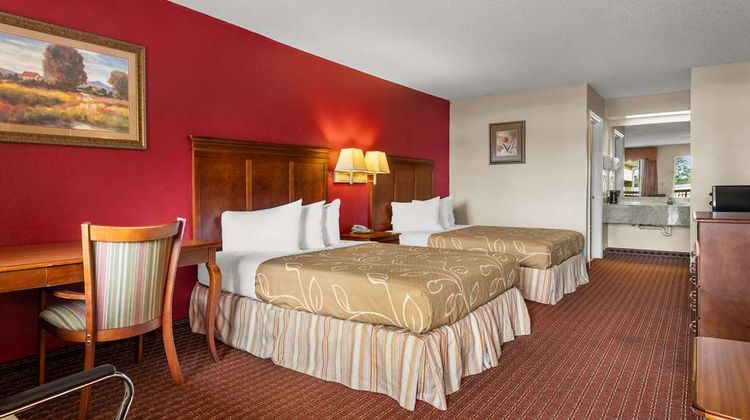 Americas Best Value Inn Montezuma Room