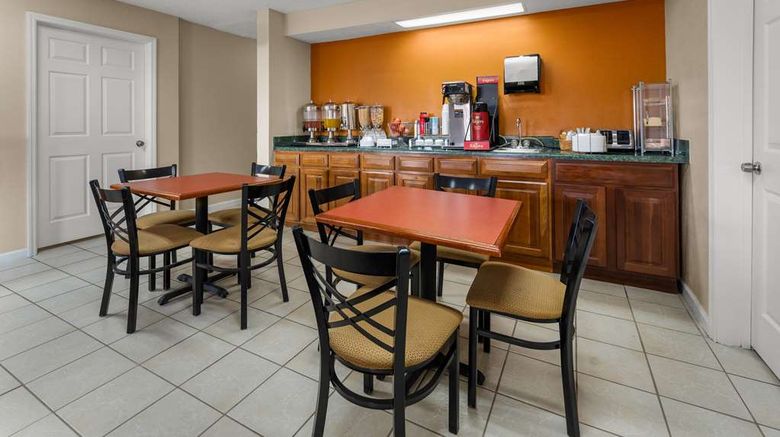 <b>Americas Best Value Inn Montezuma Restaurant</b>. Images powered by <a href="https://iceportal.shijigroup.com/" title="IcePortal" target="_blank">IcePortal</a>.