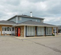 Americas Best Value Inn Exterior