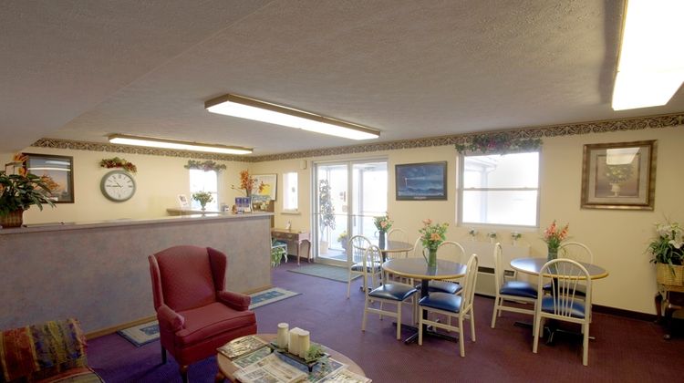 Americas Best Value Inn Lobby