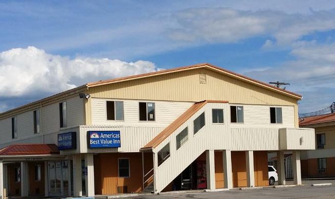 Americas Best Value Inn Exterior
