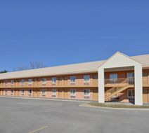 Americas Best Value Inn Exterior