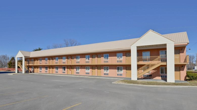 <b>Americas Best Value Inn Exterior</b>. Images powered by <a href="https://iceportal.shijigroup.com/" title="IcePortal" target="_blank">IcePortal</a>.