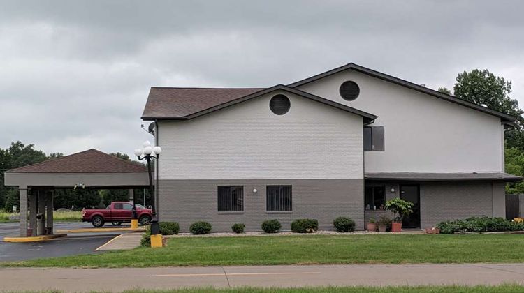 Americas Best Value Inn Exterior