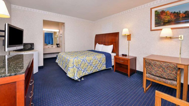 Americas Best Value Inn Room