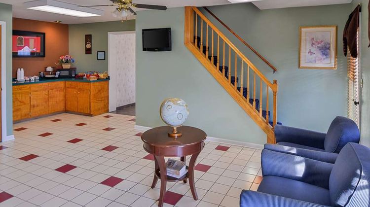 Americas Best Value Inn Lobby