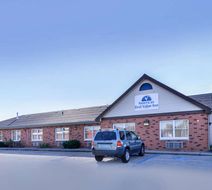 Americas Best Value Inn Exterior