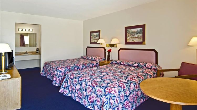 Americas Best Value Inn Room