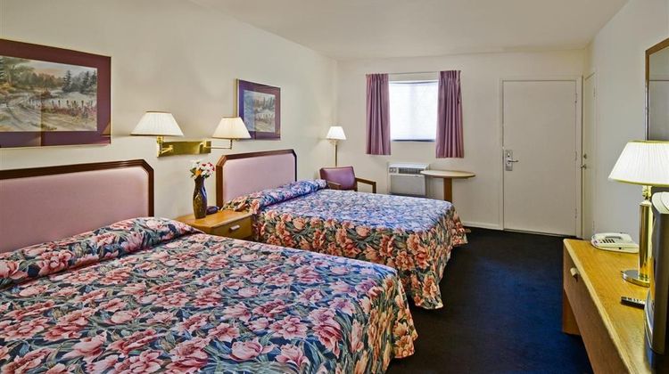 Americas Best Value Inn Room