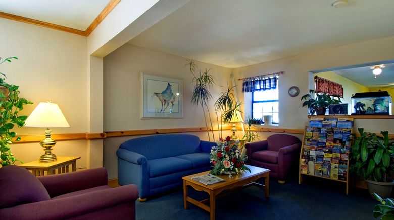 <b>Americas Best Value Inn Lobby</b>. Images powered by <a href="https://iceportal.shijigroup.com/" title="IcePortal" target="_blank">IcePortal</a>.