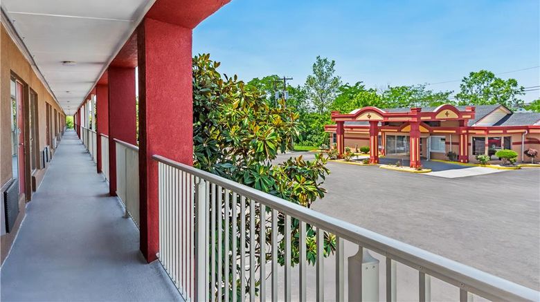 <b>Americas Best Value Inn Exterior</b>. Images powered by <a href="https://iceportal.shijigroup.com/" title="IcePortal" target="_blank">IcePortal</a>.