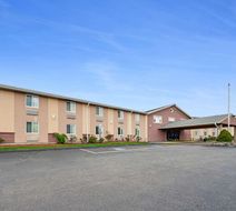Americas Best Value Inn Exterior