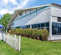 Americas Best Value Inn Exterior