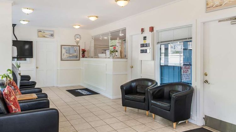 Americas Best Value Inn Lobby