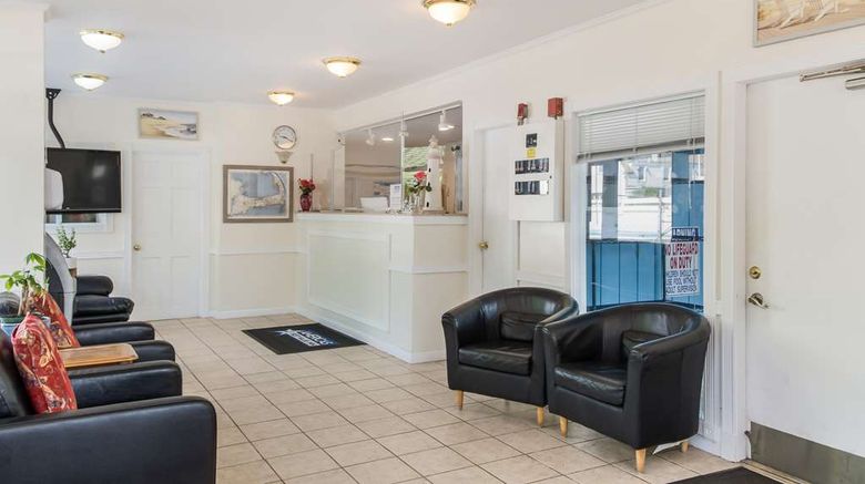 <b>Americas Best Value Inn Lobby</b>. Images powered by <a href="https://iceportal.shijigroup.com/" title="IcePortal" target="_blank">IcePortal</a>.
