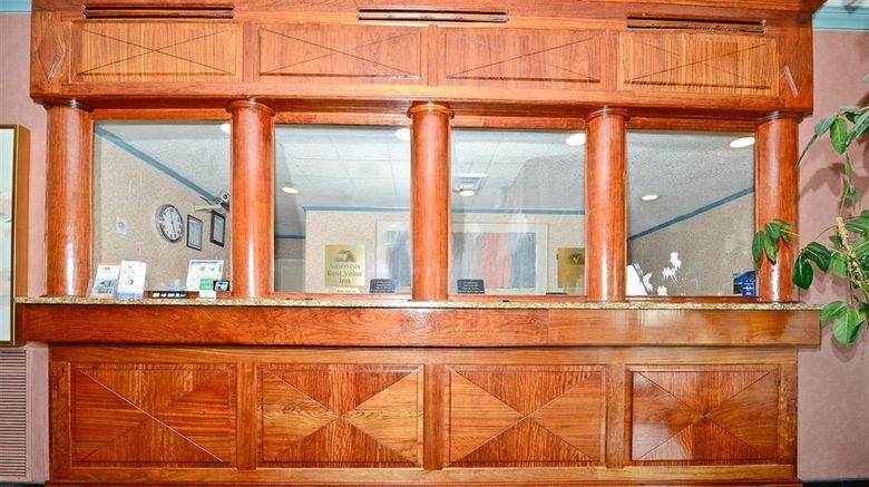 <b>Americas Best Value Inn Lobby</b>. Images powered by <a href="https://iceportal.shijigroup.com/" title="IcePortal" target="_blank">IcePortal</a>.