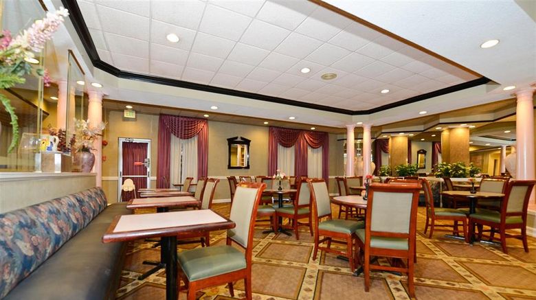 <b>Americas Best Value Inn Meeting</b>. Images powered by <a href="https://iceportal.shijigroup.com/" title="IcePortal" target="_blank">IcePortal</a>.