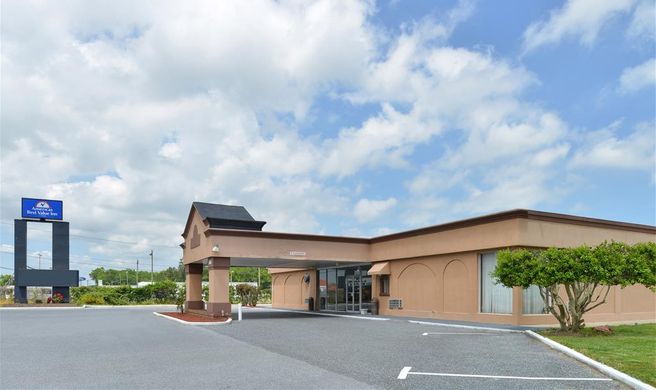 Americas Best Value Inn Exterior