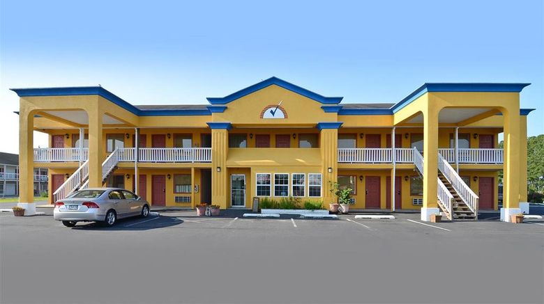 <b>Americas Best Value Inn Exterior</b>. Images powered by <a href="https://iceportal.shijigroup.com/" title="IcePortal" target="_blank">IcePortal</a>.