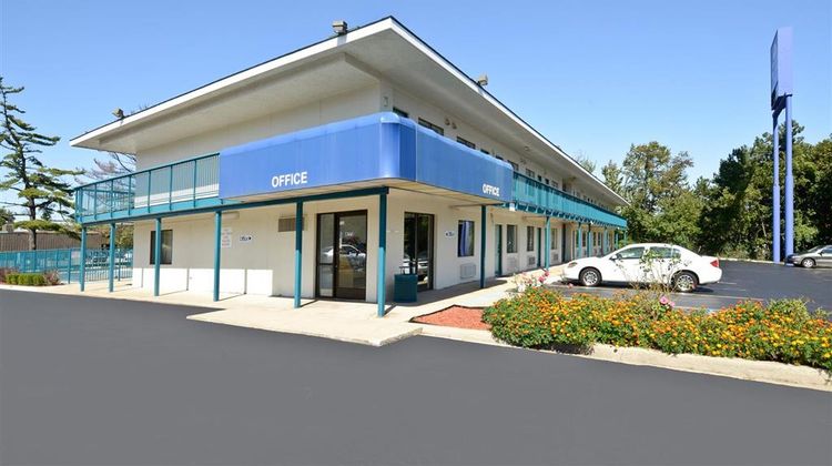 Americas Best Value Inn Battle Creek Exterior