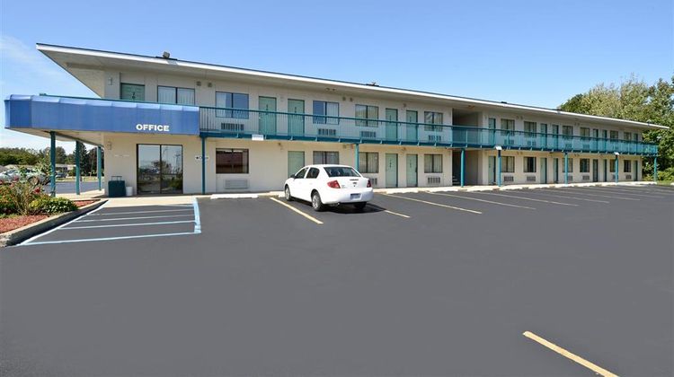 Americas Best Value Inn Battle Creek Exterior
