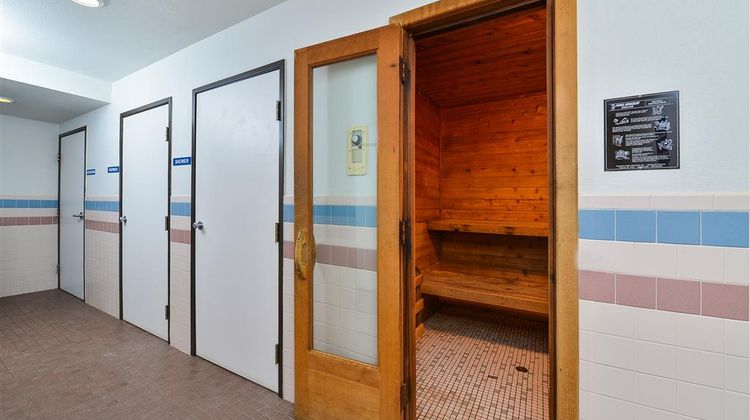 Americas Best Value Inn Birch Run Spa