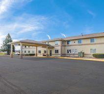 Americas Best Value Inn Exterior