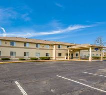 Americas Best Value Inn Exterior