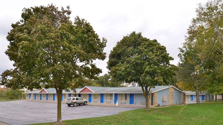 Americas Best Value Inn & Suites Jackson Exterior