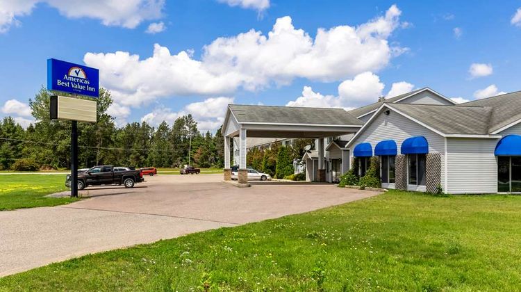 Americas Best Value Inn - Tahquamenon Co Exterior