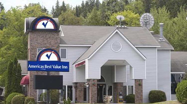 Americas Best Value Inn St Ignace Exterior