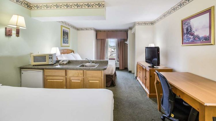 Americas Best Value Inn Room