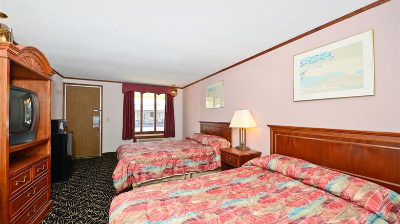 <b>Americas Best Value Inn & Suites-Warren Room</b>. Images powered by <a href="https://iceportal.shijigroup.com/" title="IcePortal" target="_blank">IcePortal</a>.