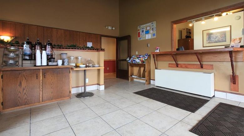 <b>Americas Best Value Inn Lobby</b>. Images powered by <a href="https://iceportal.shijigroup.com/" title="IcePortal" target="_blank">IcePortal</a>.