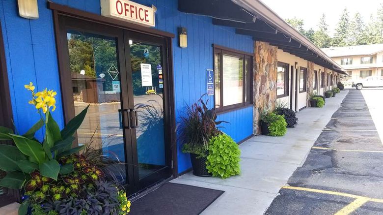 <b>Americas Best Value Inn Exterior</b>. Images powered by <a href="https://iceportal.shijigroup.com/" title="IcePortal" target="_blank">IcePortal</a>.