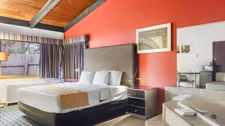 Americas Best Value Inn Spa