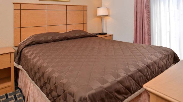 Americas Best Value Inn Suite