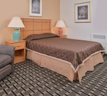 Americas Best Value Inn Room