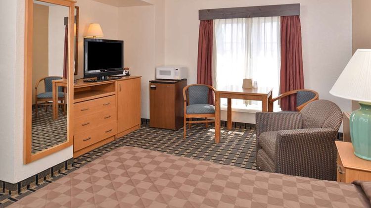 Americas Best Value Inn Room
