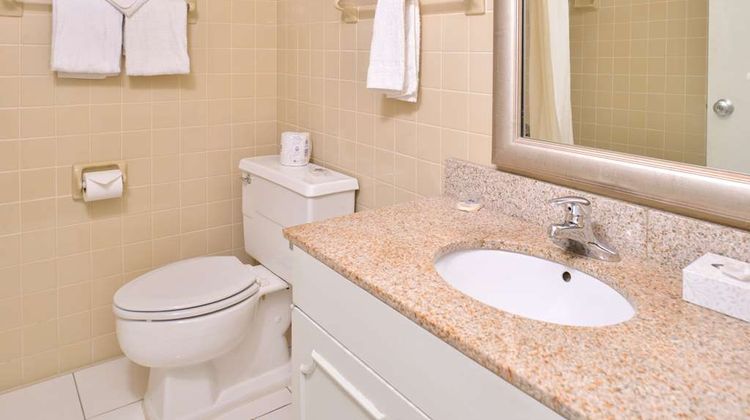 Americas Best Value Inn Room